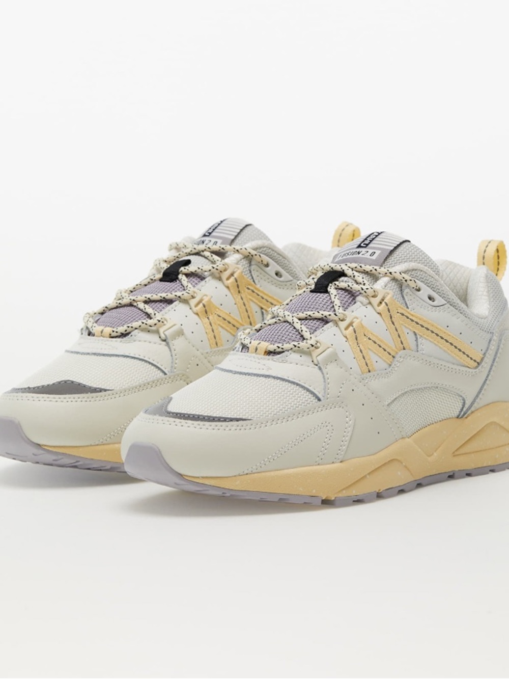 Karhu Fusion 2.0 Sneakers | Lily White Impala | Size 6